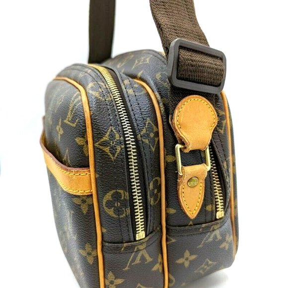 Reporter PM Monogram Canvas Shoulder Bag - Picture 6 of 10